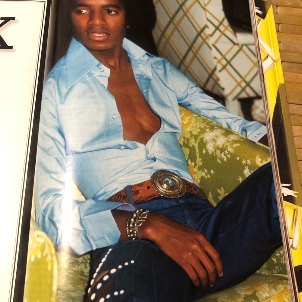 set of 2 1992 ROLLING STONE ISSUE 621 JAN 9 & 2009 MENS QUARTERLY G Q MAGAZINES - Picture 9 of 16
